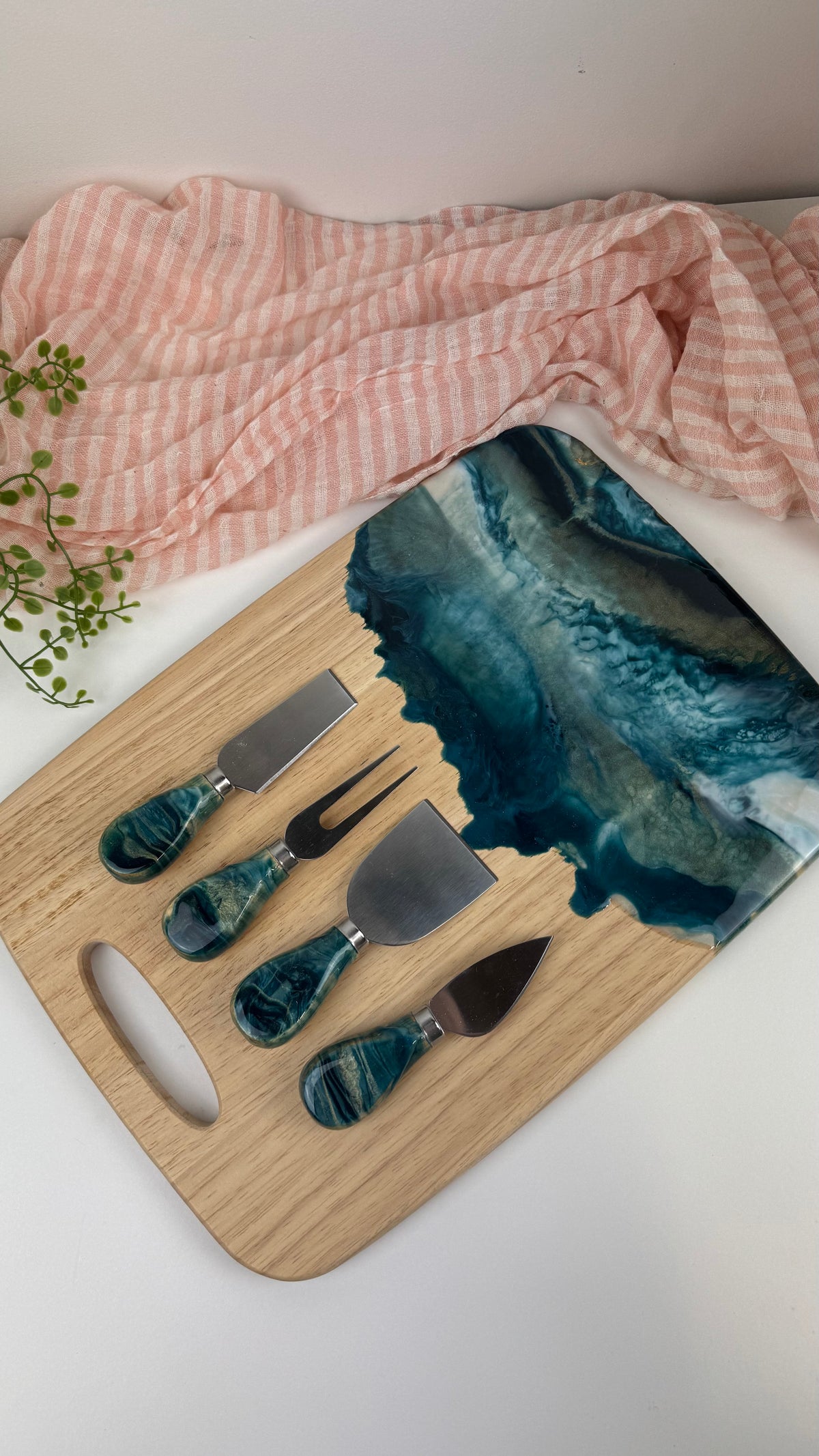 Resin Cheese Board & Knife Set | Stormy Seas & Gold | NZ Made