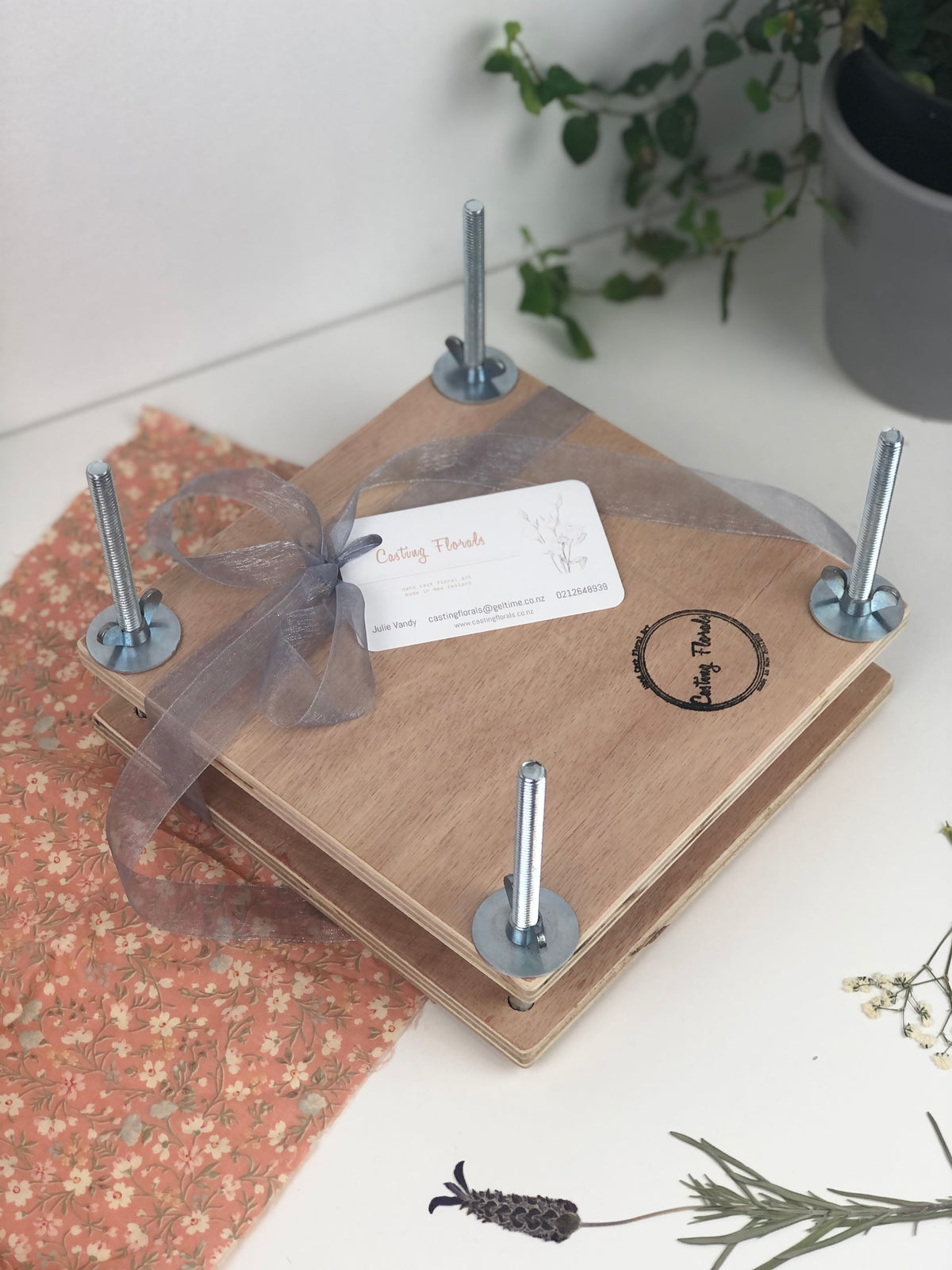 Handmade Flower Press NZ – Mini, Midi & Maxi Sizes